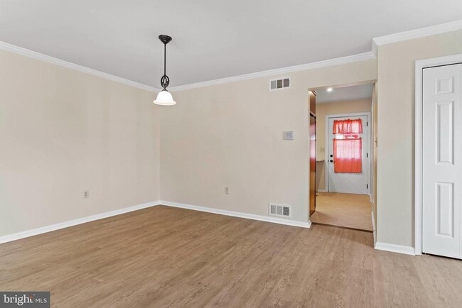 Building Photo - 4111 Nantucket Dr