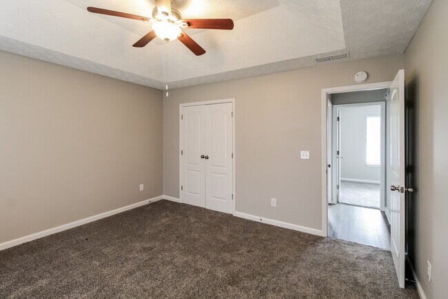 Building Photo - 105 Cypress Dr