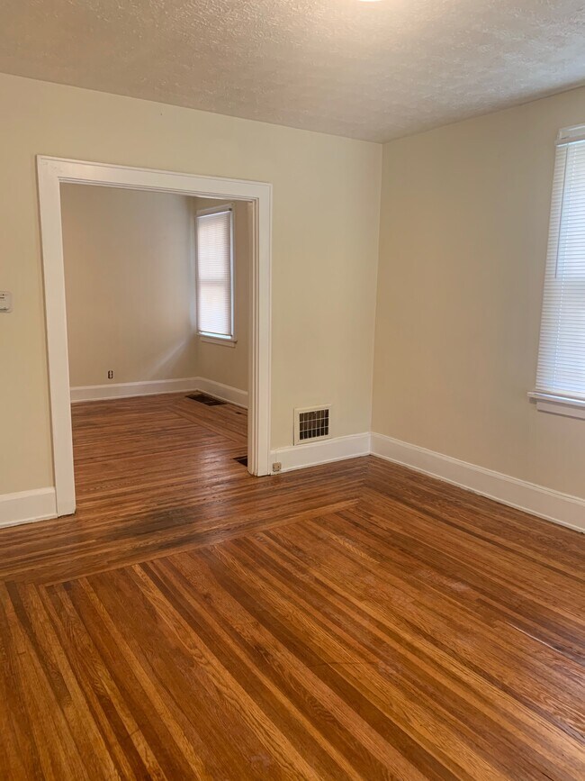 393 Elberon Ave 393 Elberon Ave Cincinnati OH 45205 Apartment Finder