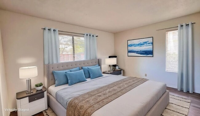 Building Photo - Cozy Lompoc Townhouse