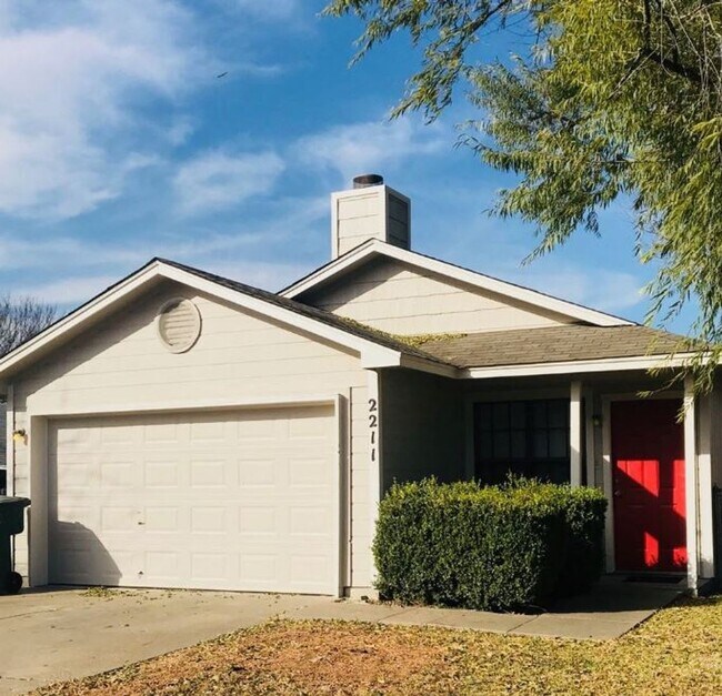 Primary Photo - *For Rent: Adorable 3-Bedroom, 2-Bath Home...