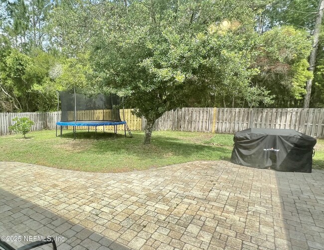 Building Photo - 75245 Fern Creek Dr