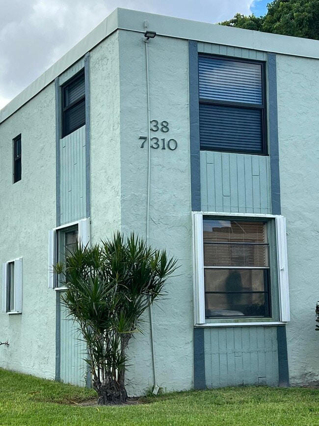 Building Photo - 7310 NW 18th St