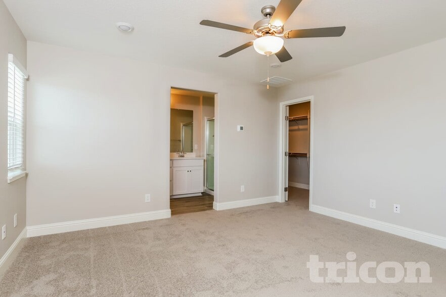 Building Photo - 2183 Comstock Ln