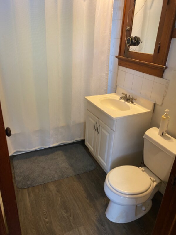 Building Photo - 2519 N Bartlett Ave