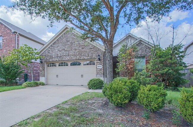 Building Photo - 6410 Guilford Glen Ln