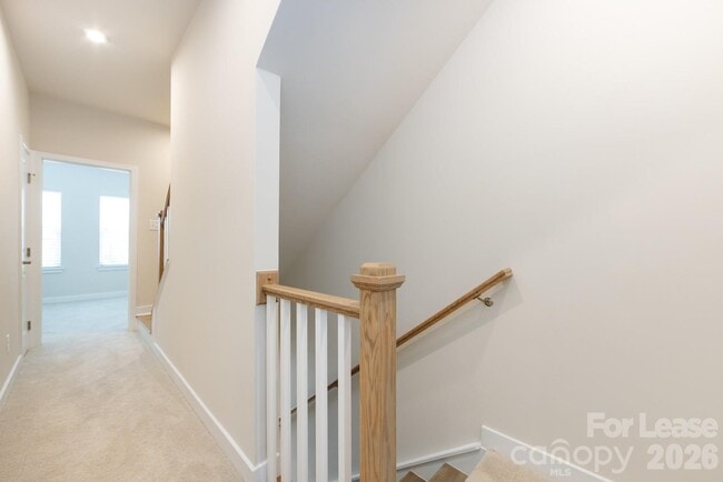 Building Photo - 440 Spearfield Ln