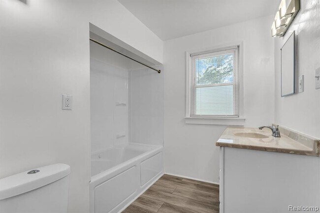 Building Photo - 18792 Old Homestead Dr