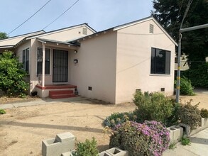 Building Photo - 265 Ramona St