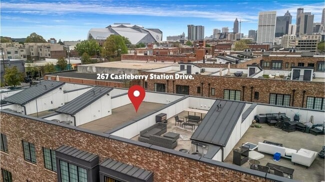 Primary Photo - 267 Castleberry Station Dr SW