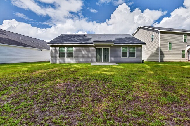 Building Photo - 8 Marsh Salt Ln