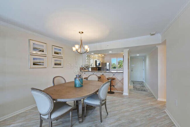 Building Photo - 2601 Marina Isle Way
