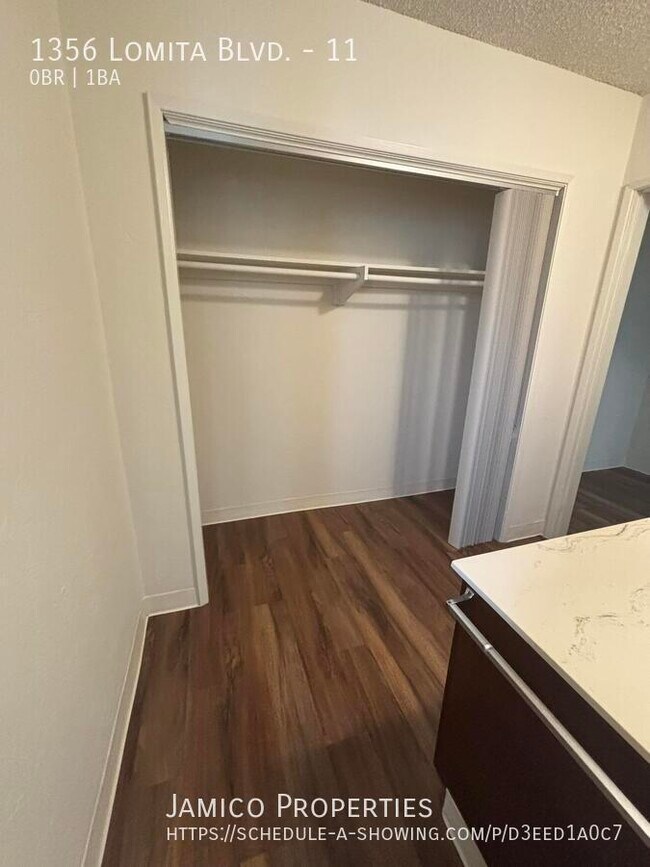 Building Photo - 1356 Lomita Blvd