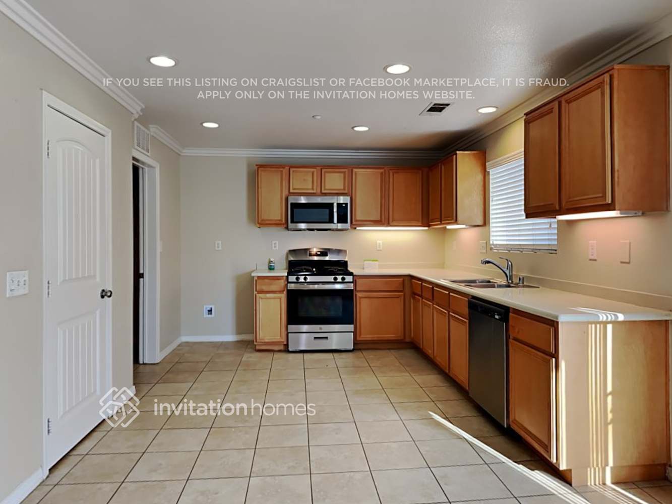 Building Photo - 18353 Whitewater Way