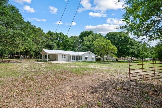 Building Photo - 3437 Auburn Rd