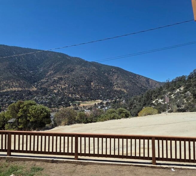 Building Photo - 3563 Santa Clara Trail