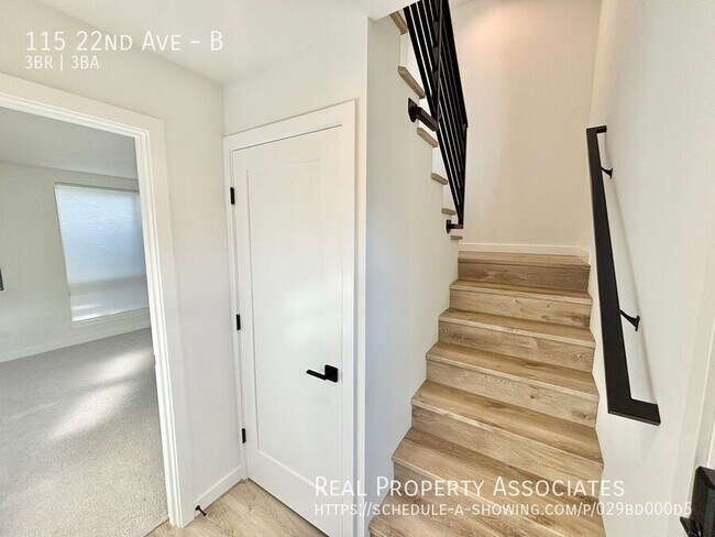 Building Photo - 115 22nd Ave