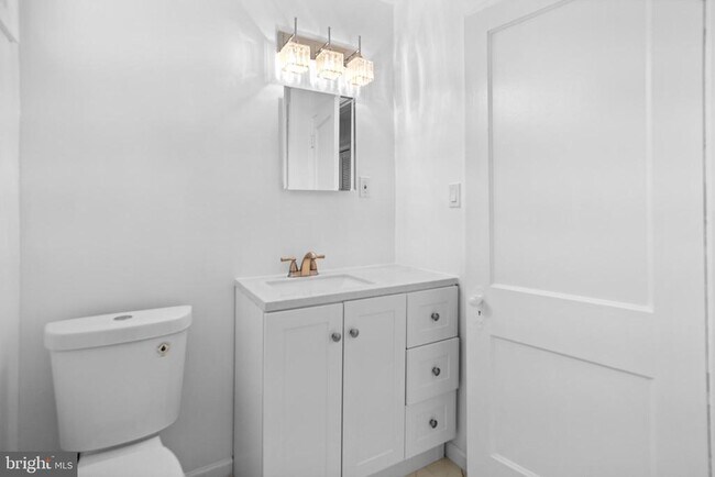 Primary Photo - 4937 1st St NW