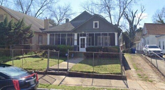 Primary Photo - 3 bed and 2.5 bath in Atlanta!
