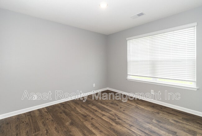 Building Photo - 1614 River Poppy Road
