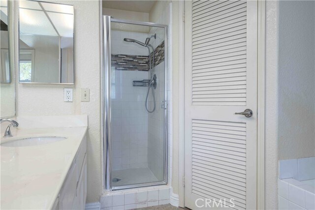 Building Photo - 2985 Amber Dr