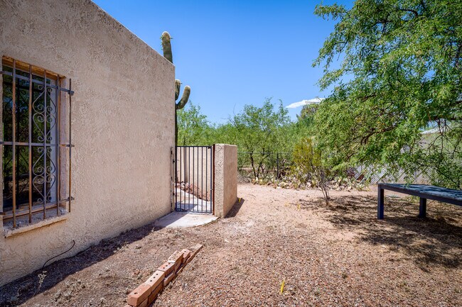 Rear Patio Gate to Fenced Shared Community Space - 5319 E Beverly Fair Dr