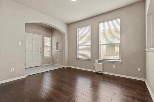 Building Photo - 197 Ferrule Dr