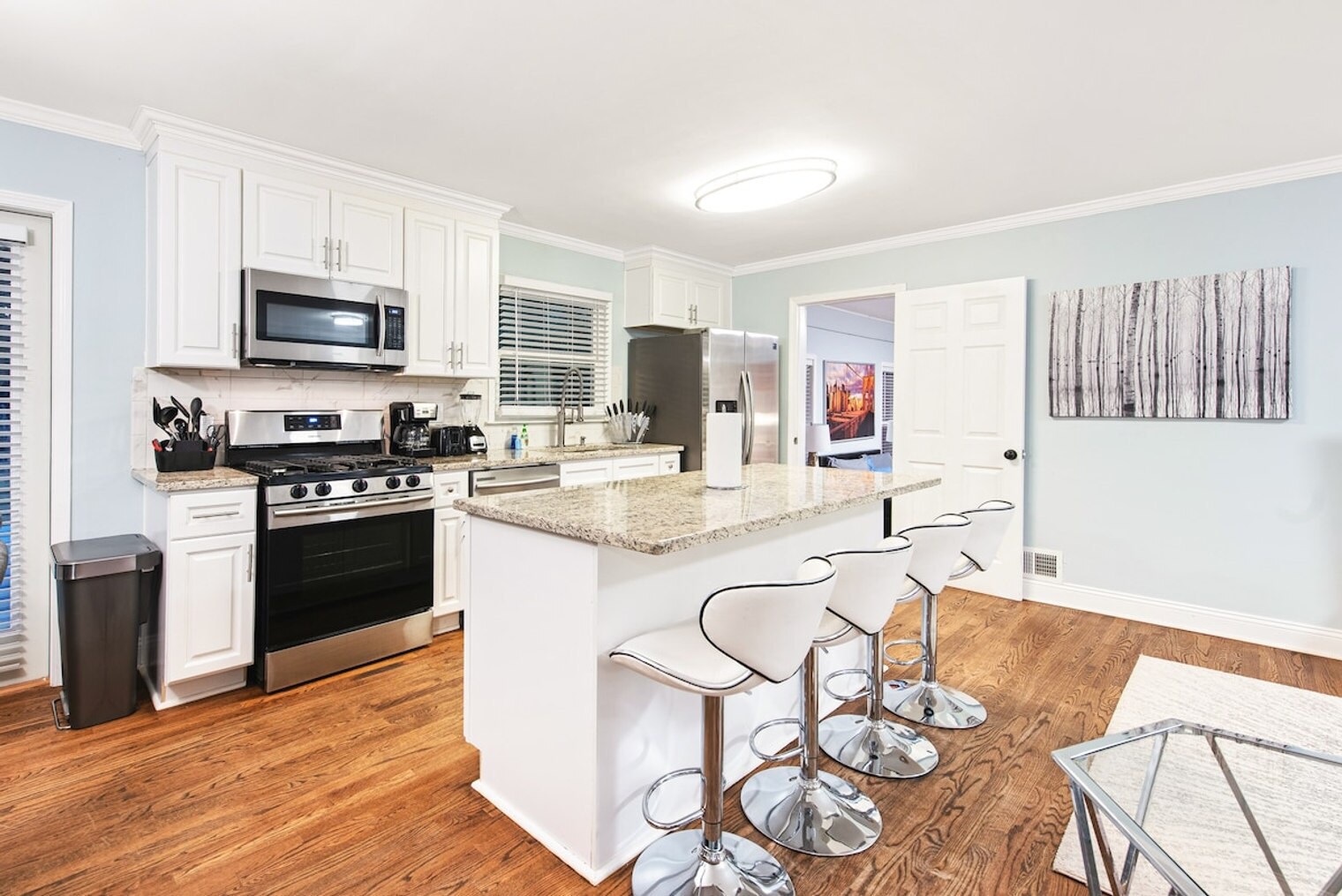 Building Photo - 2596 Dawn Dr