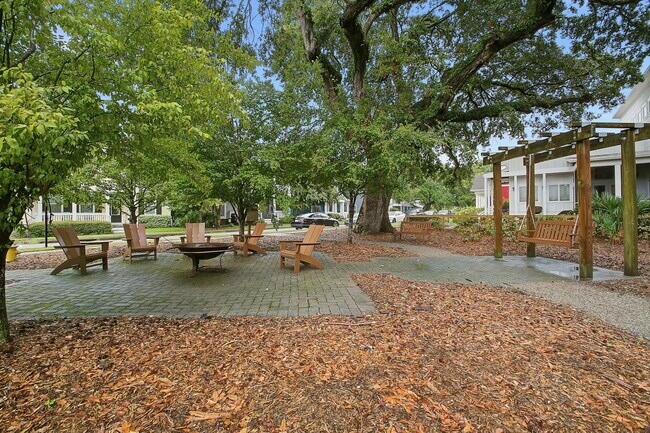Building Photo - 4937 W Liberty Park Cir