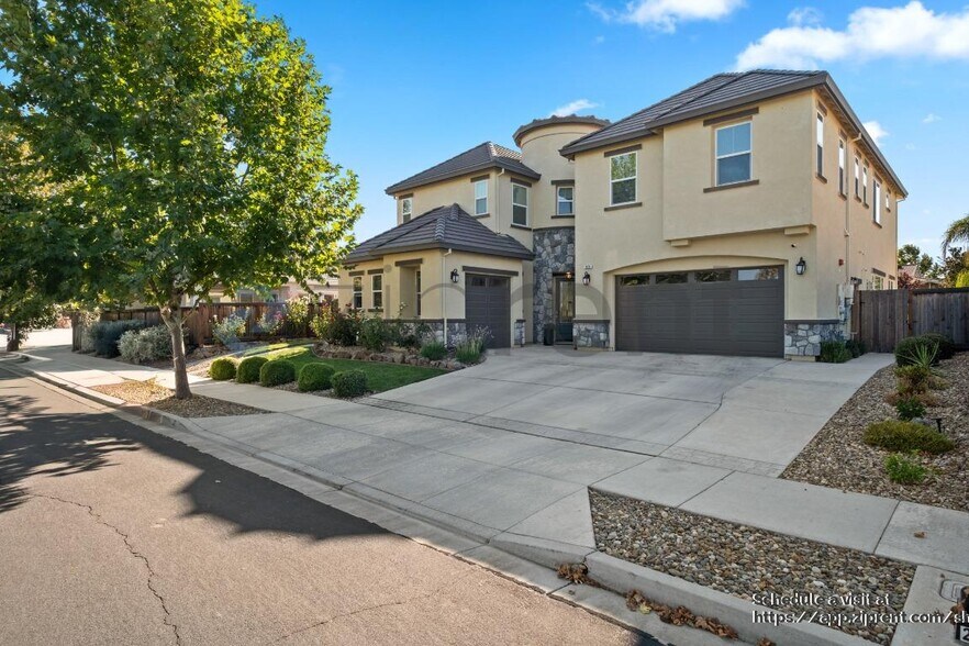 Building Photo - 1920 Muirwood Lp