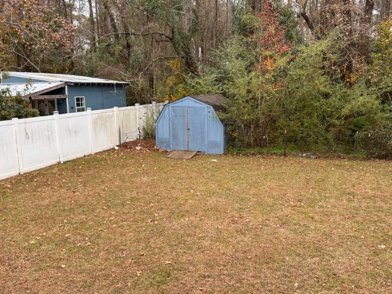 Building Photo - 3061 Sweetpine Ln