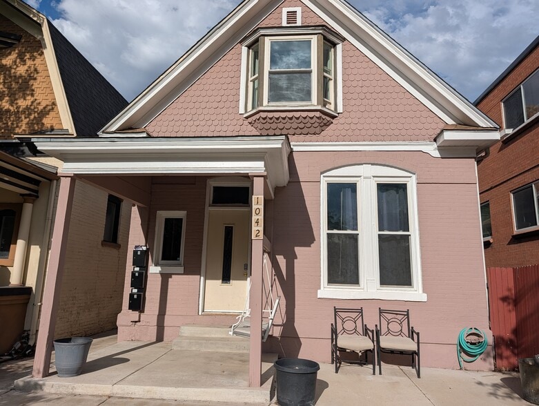 Building Photo - 1042 S Clarkson St