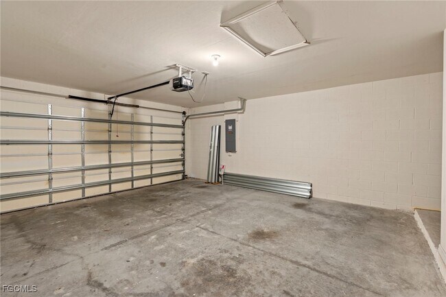 Building Photo - 2709 Loreto Ct