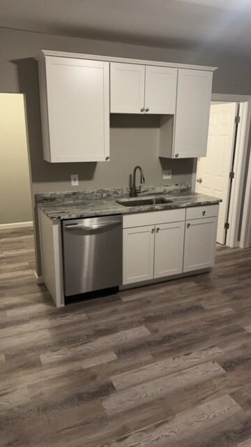 Building Photo - 64 Maplewood Ave