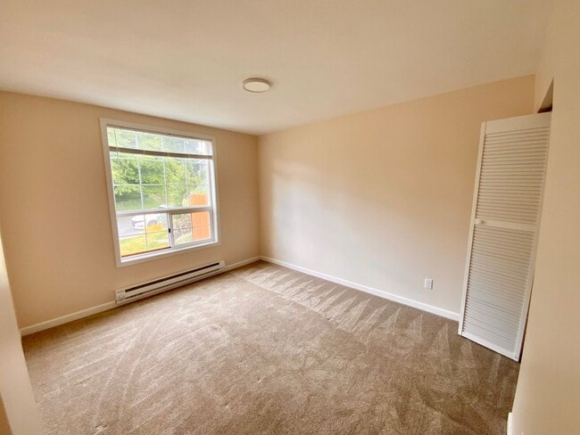 Building Photo - 3827 Wetmore Ave