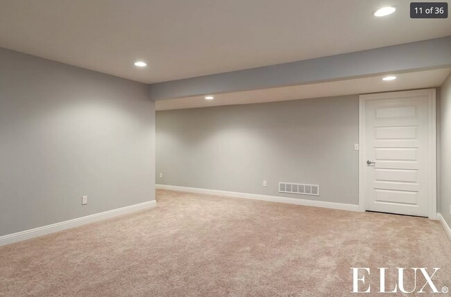 Building Photo - 15845 Foster St