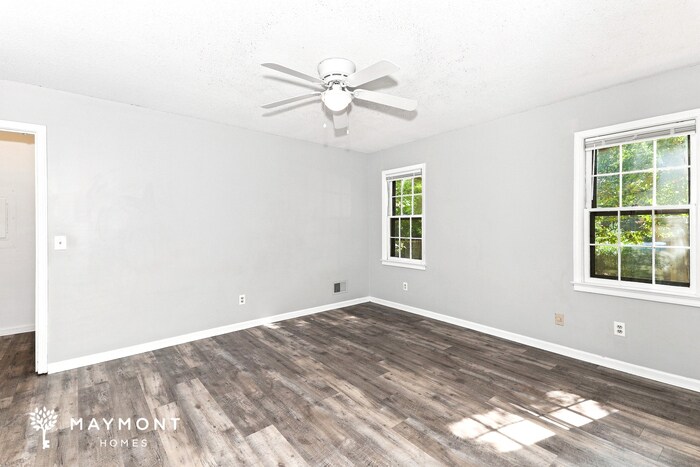 Building Photo - 106 Parlock Cir