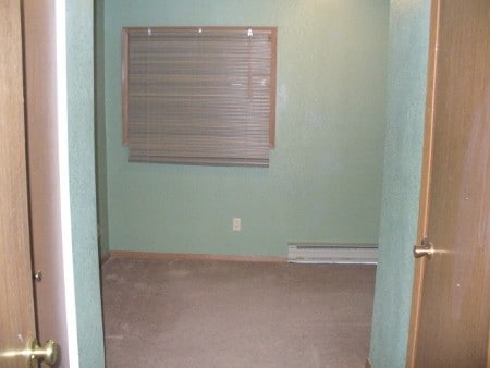 Building Photo - 4335 E Crow Dr