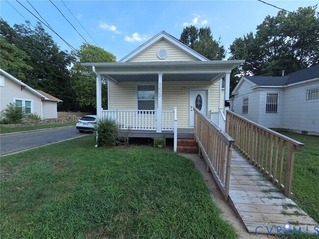 Building Photo - 3400 Decatur St