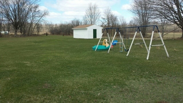 Building Photo - 1047 Fyler Rd