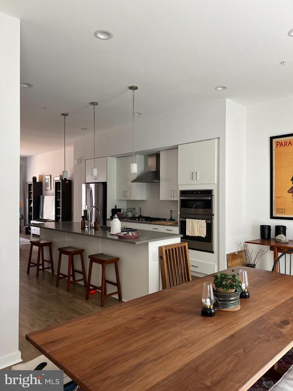 Building Photo - 3208 Birchview Walk