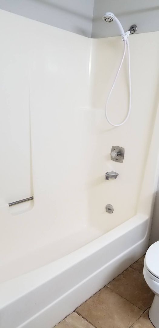 Building Photo - Hard to find 5 bedroom home in Tamoshan ne...