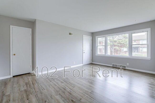 Primary Photo - 4314 N 52nd St