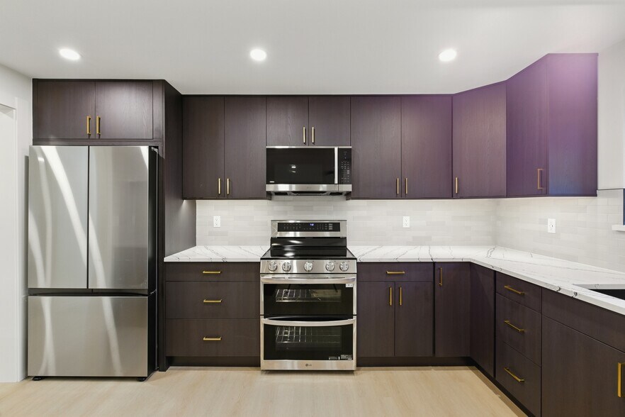 Building Photo - 5150 S Creston St
