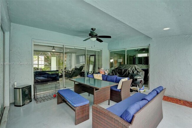 Building Photo - 9774 NW 19th Pl