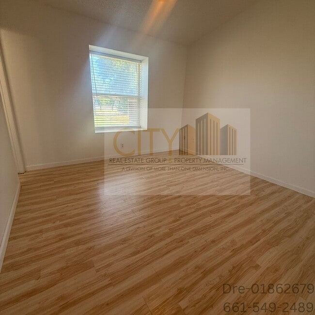 Building Photo - 11017 Baron Ave