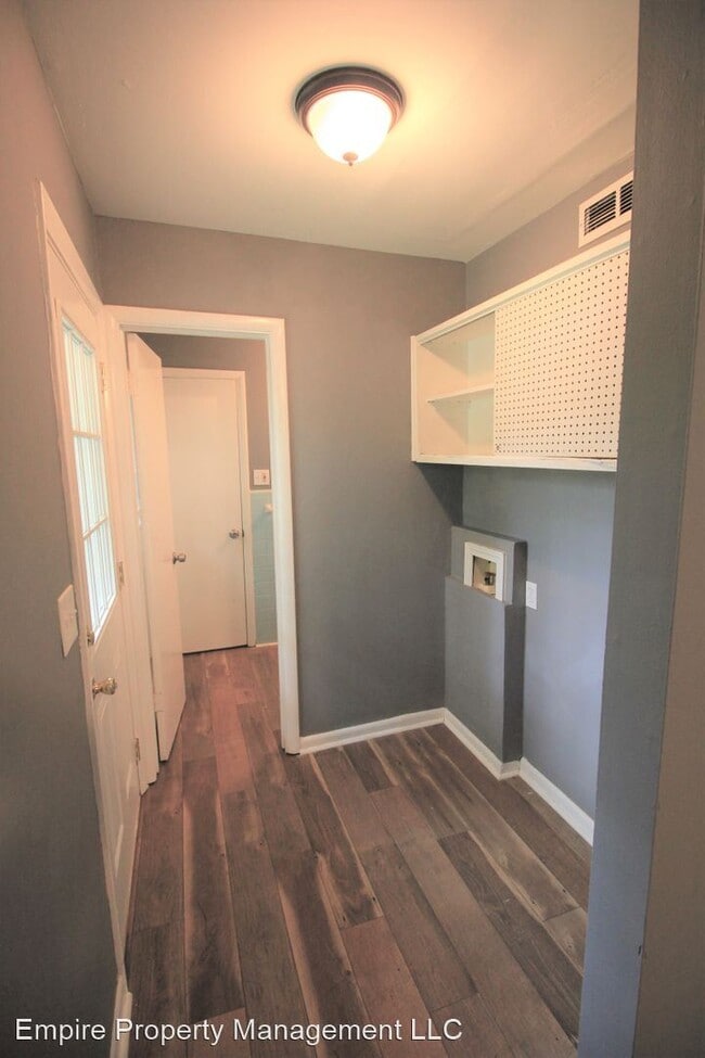 Building Photo - 3 br, 2 bath House - 3104 Acklen Dr SW