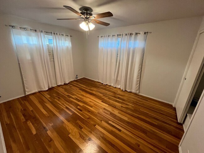 Building Photo - Cozy Home for rent in Tulare