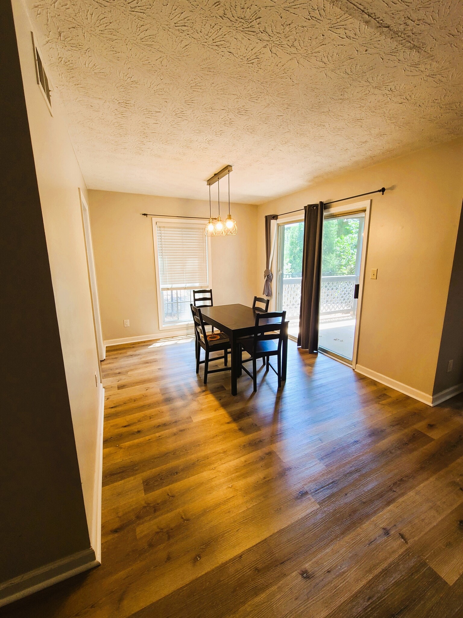Dinning Room - 1266 Weatherstone Dr NE