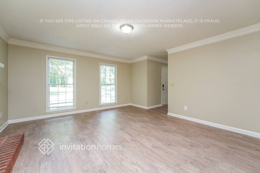 Building Photo - 776 Amberglen Ln